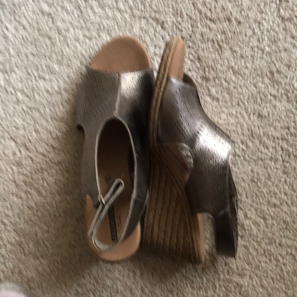 Fly London - Picture 2 of 4